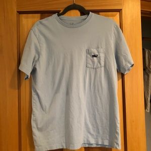 Light blue vineyard vines t shirt